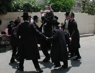 dancing at Shimon Hatzaddik